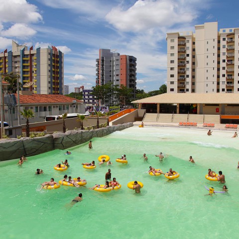 AGUAS QUENTES TEMPORADA - CLUBE PRIVE, Parques em Caldas Novas