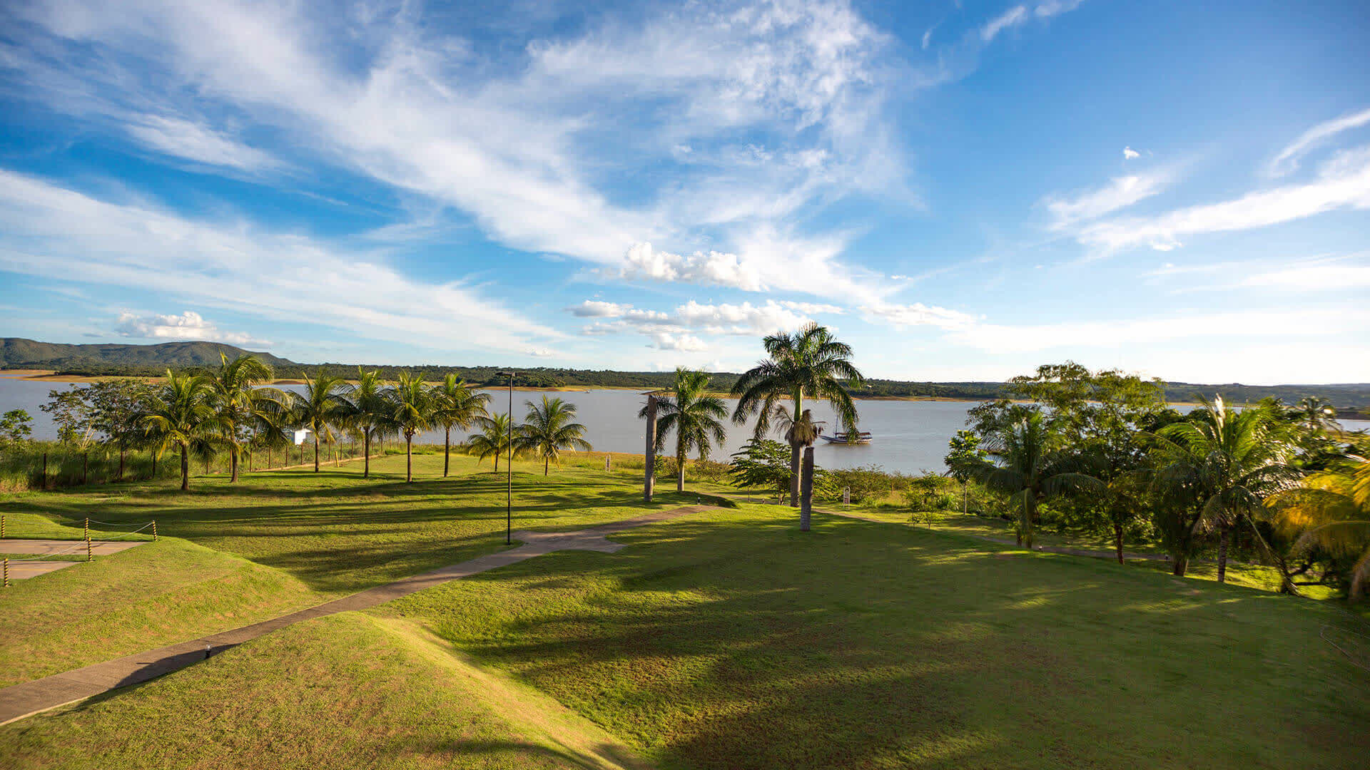 Hospedagem Marina Flat & Náutica em Caldas Novas Goiás